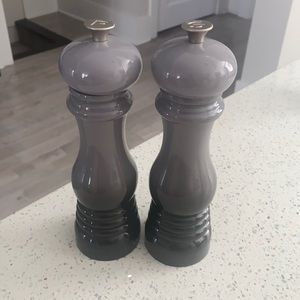 Le Creuset Salt and Pepper Mills